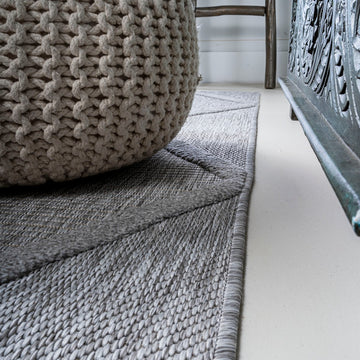 Salines Diamond Trellis Indoor/outdoor Area Rug